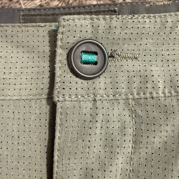 LinkSoul Boardwalker AC Short Breathable Golf Shorts Stretch 30 Perforated - Picture 5 of 12